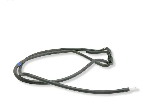 Nissan Qashqai+2 Windshield washer fluid hose 
