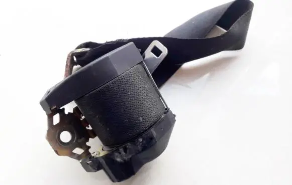 Ford Mondeo Mk III Rear seatbelt 1s71n611b68 1s71-n611b68
