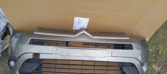 Citroen C4 Grand Picasso Front bumper 9654196177