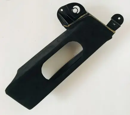 Maserati GranTurismo (C) pillar trim 68427800