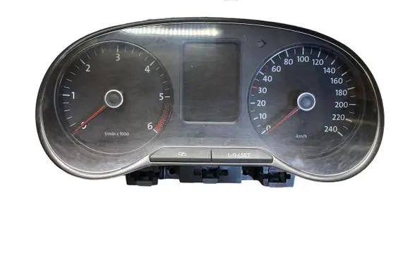 Volkswagen Polo V 6R Speedometer (instrument cluster) 6R0920861G A2C53335071 A2C53346442