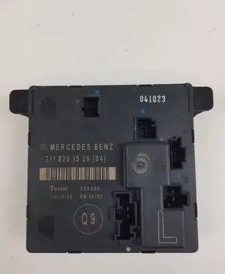 Mercedes-Benz E W211 Door control unit/module 2118201526