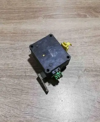 Honda Civic Air flap motor/actuator 0637004500
