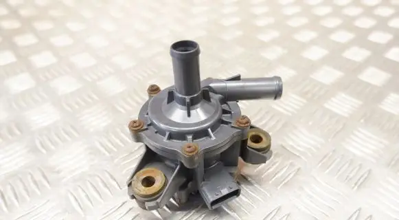 Lexus RX III Electric auxiliary coolant/water pump G904048020