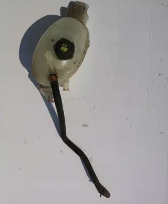 Renault Master III Lamp washer fluid tank 