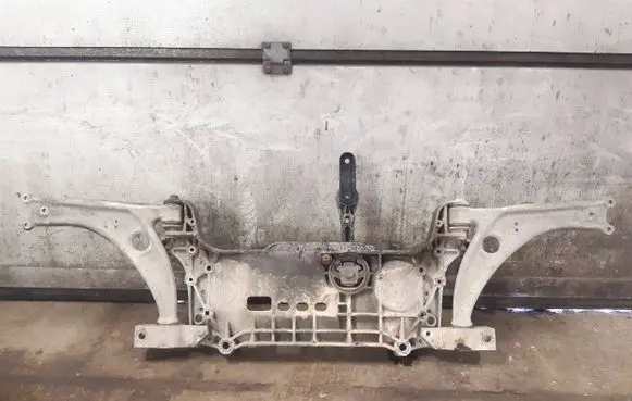 Volkswagen PASSAT B6 Front subframe 3C0199369F