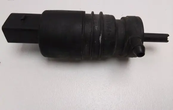 Mercedes-Benz E W211 Windscreen/windshield washer pump