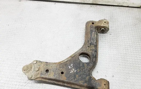 Opel Zafira B Front lower control arm/wishbone