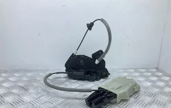 Skoda Octavia Mk3 (5E) Front door lock 5TB837015 5L0837885B
