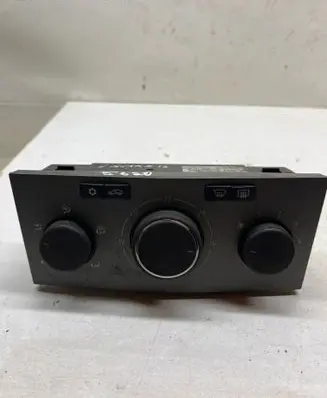 Toyota Corolla Verso E121 Interior lighting switch 27022007 13247812 901513090000