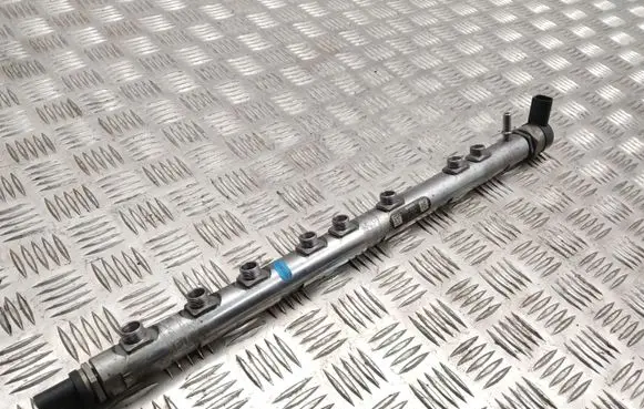 Fuel main line pipe