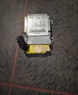 Volkswagen Golf V Airbag control unit/module 1K0909605T 5WK43412 05H020S2300
