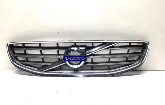 Volvo S60 Front bumper upper radiator grill 31323099 31323338 30795039