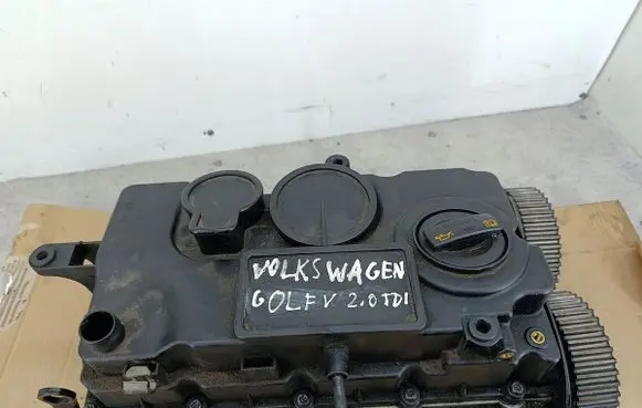 Volkswagen Golf V Engine head 03G103373A