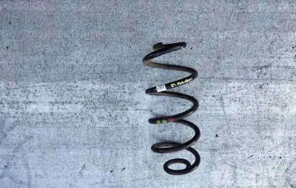 Porsche Macan (95B) Rear coil spring 95B511121A