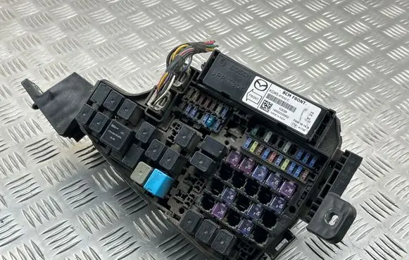 Fuse box set