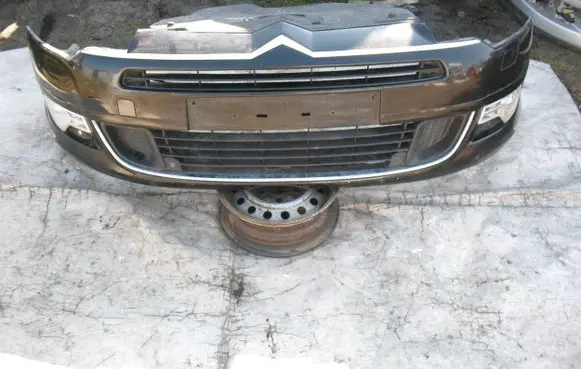 Citroen C5 Front bumper