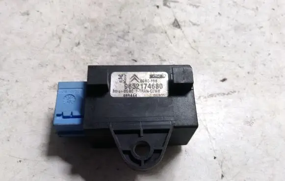 Peugeot 407 Immobilizer control unit/module 9652174680