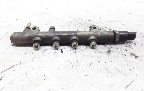 Peugeot 206 Fuel main line pipe 0445214028