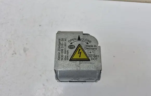 Audi A6 S6 C6 4F Headlight ballast module Xenon 5DD00831950