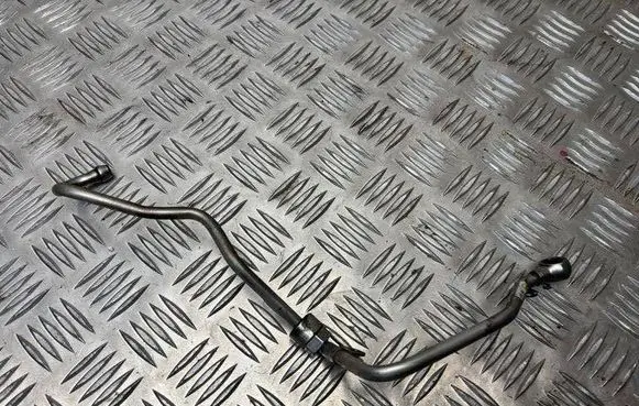 Audi A4 S4 B8 8K Turbo turbocharger oiling pipe/hose 03L145771AS