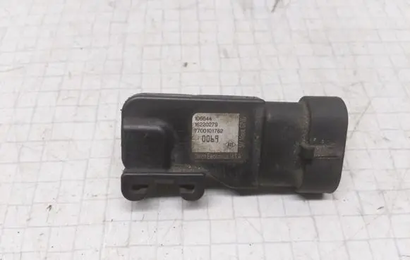 Renault Scenic I Air pressure sensor 7700101762 16220279