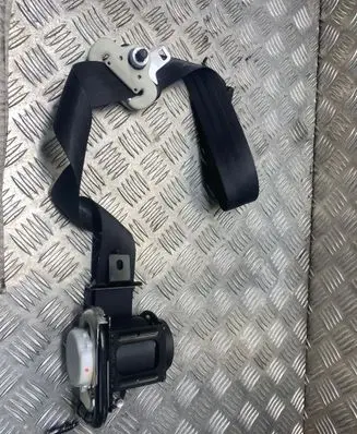 Honda CR-V Front seatbelt J0F0EX1M7