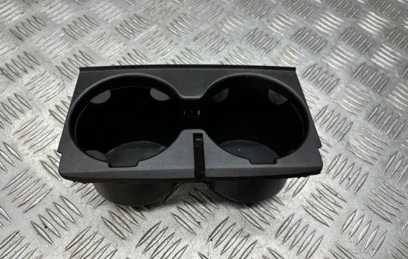 Volvo XC90 Cup holder 8674917