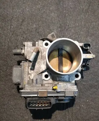 Honda Civic Throttle valve GMB4A