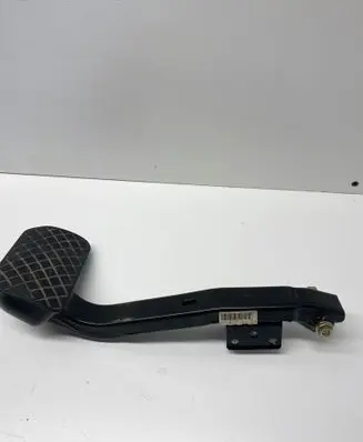 Volkswagen Transporter - Caravelle T5 Brake pedal 7H1723143