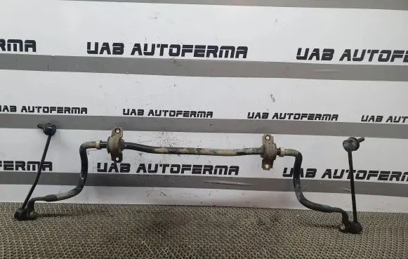 Nissan Qashqai Front anti-roll bar/sway bar 546114EA2B
