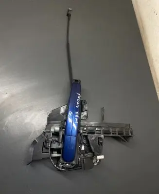 Ford Focus Rear door lock 4F0951527DPR