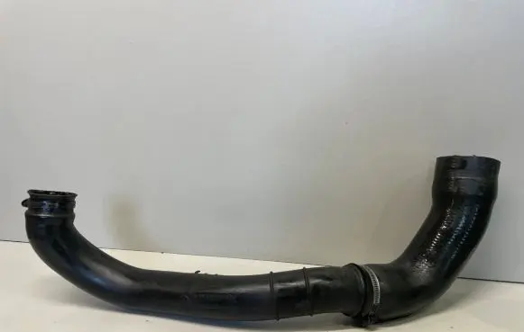 Volvo S40, V40 Intercooler hose/pipe 30620813