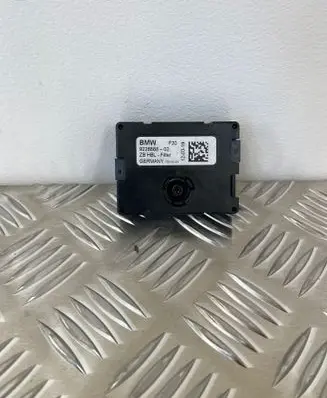 BMW 1 F20 F21 Aerial antenna filter 9226888 1683190A0D