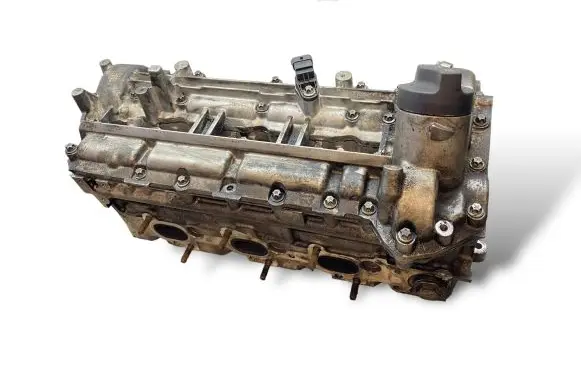 Mercedes-Benz E W212 Engine head A6420101630