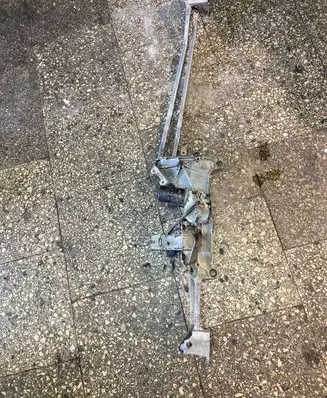 Citroen C8 Front wiper linkage and motor
