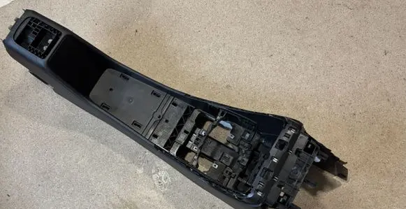 BMW X1 U11 Center console 5A2E049