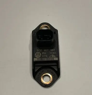 Volkswagen Tiguan Airbag deployment crash/impact sensor 3C0907651