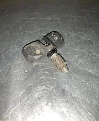 BMW 5 E60 E61 Tire pressure sensor 6781847