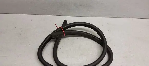Chrysler Town u0026 Country IV Rubber seal front coupe door window 