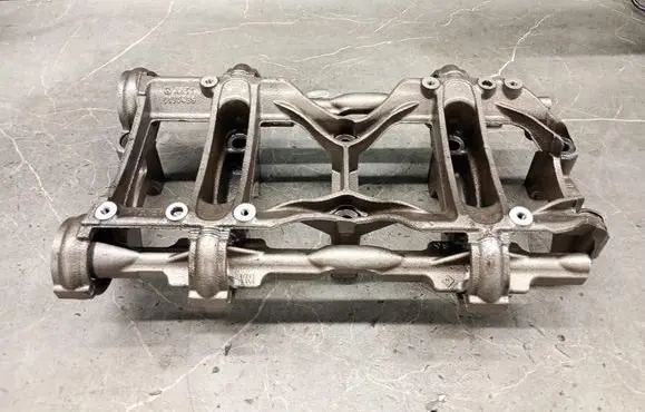 Mercedes-Benz A W176 Gearbox mounting bracket a6510130436