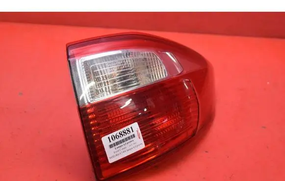 Ford Grand C-MAX Rear/tail lights AM5113404BE