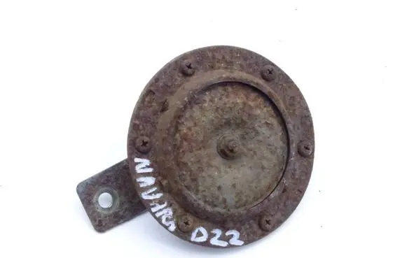 Nissan Navara D22 Horn signal