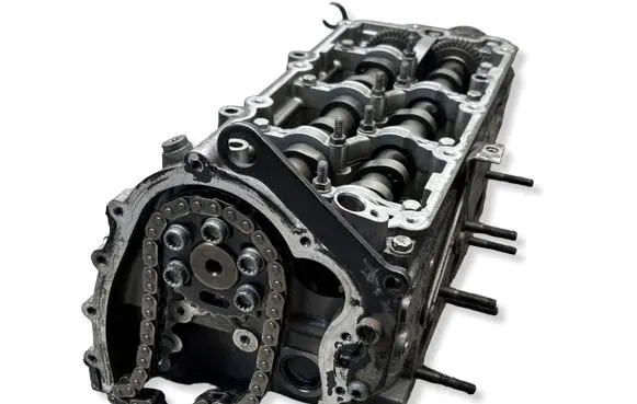 Audi A6 S6 C6 4F Engine head 1059354BF 3073734 01008073734