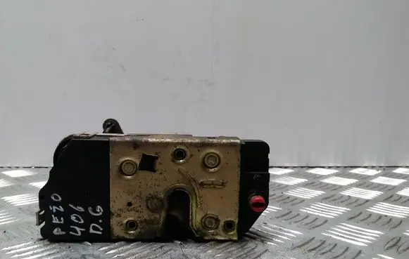 Peugeot 406 Rear door lock