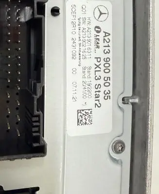 Mercedes-Benz GLC X253 C253 Headlight ballast module Xenon A2139005035