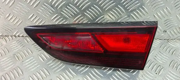 Opel Astra K Tailgate rear/tail lights
