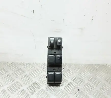 Nissan X-Trail T31 Electric window control switch 25401JH100 2937H1