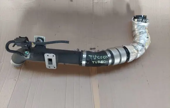 Hyundai Tucson TL Intercooler hose/pipe 282522B740