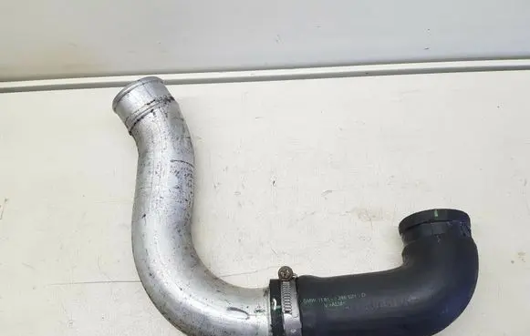 BMW X5 E53 Intercooler hose/pipe 2249524D nr6580